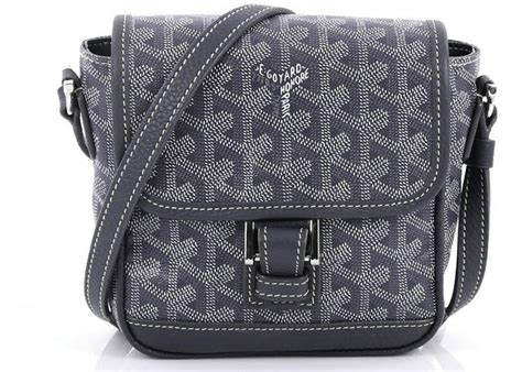 Goyard Grand Bleu Messenger Goyardine PM Grey